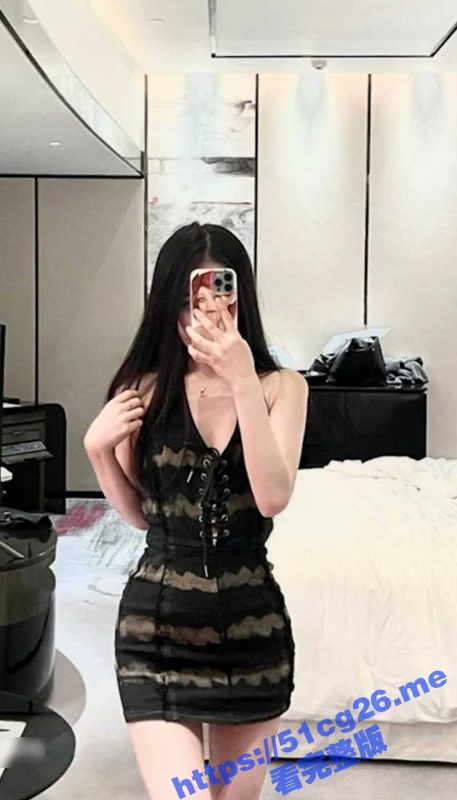 中国传媒大学 冯雨薇 大学生高颜值母狗反差妹和人约炮视频存在网盘 被盗泄密流出-51吃瓜网