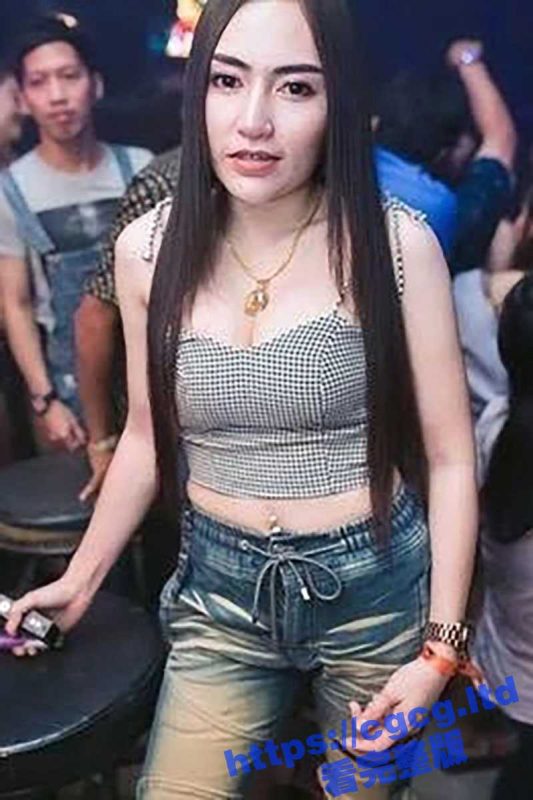 泰国 满背纹身的巨乳妹子 被渣男前男友将二人性爱视频全网曝光！身材是真的太完美了！-51吃瓜网