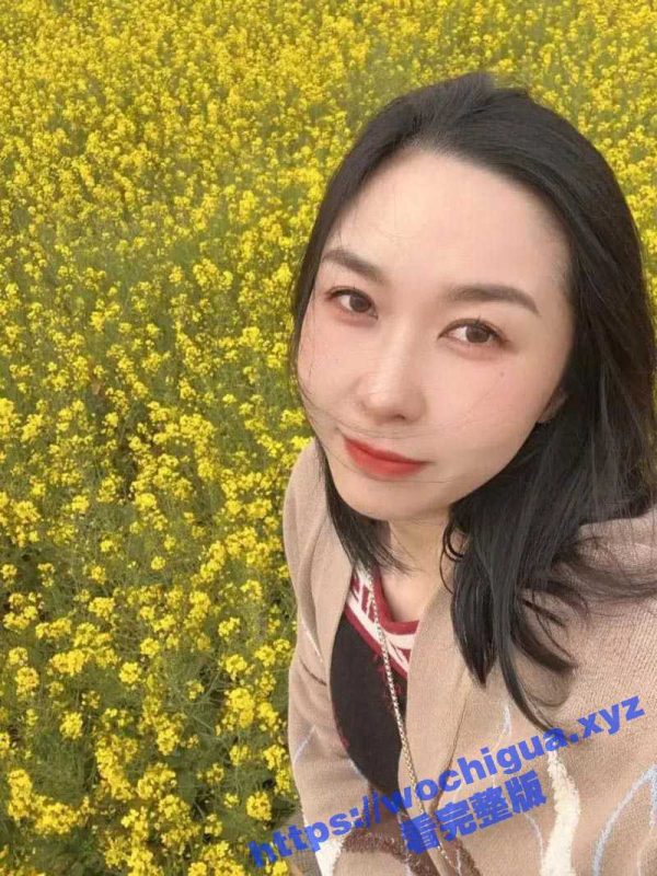 又一起老师事件！河南驻马店的中学老师 在讲台上为人师表 在床上竟是反差小母狗 被插到忘我淫叫-51吃瓜网