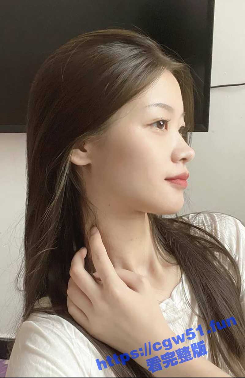 瓜友分享刚毕业的大学生 长相清纯小穴很嫩很紧水超多 每次我都攒几天再射给她 学生就是好啊！ - 51吃瓜网-51吃瓜网