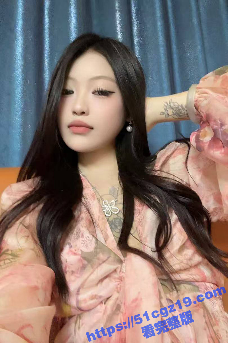 山东寿光假名媛 陈雅鑫 背着男友到处卖逼 维护自己白富美人设 被男友发现将视频曝光 - 51吃瓜网-51吃瓜网