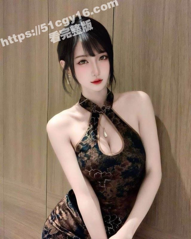 海角大神 奶气草莓 新作老婆出轨跪求不离婚！被鞭抽蜡滴 鸡巴狂捅 操得她浪叫求饶！-51吃瓜网