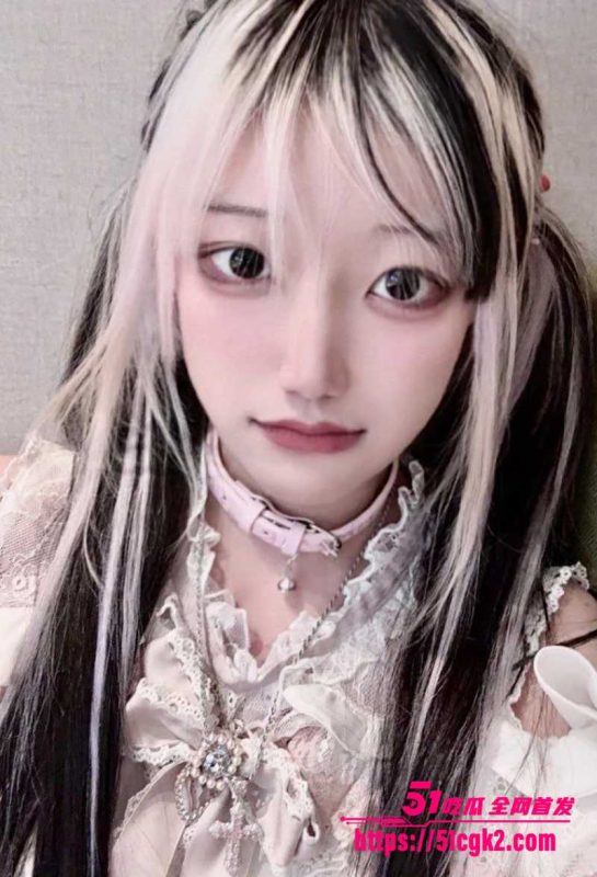 地雷系女网红 雪代巴 SM调教私拍流出 淫纹少女被金主开发双穴 皮鞭炮机各种性虐玩法俱全！-51吃瓜网