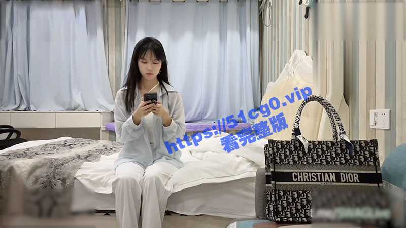 盘点探花界的十大女神 第九部 小飞 纯欲天花板 身材苗条的清纯学妹各种姿势抱起爆插-51吃瓜网