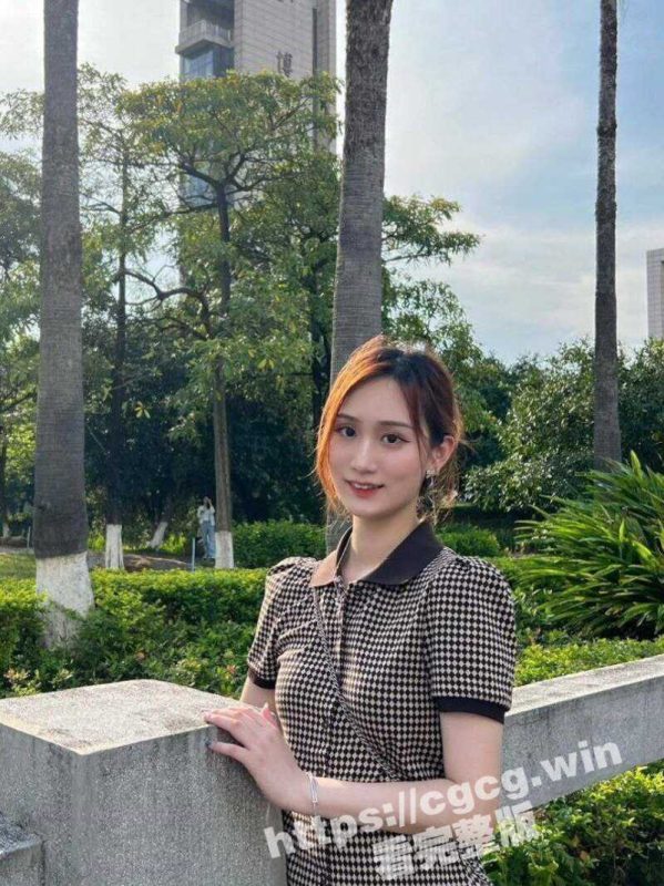 老公绿帽癖 约单男操自己娇小美丽老婆 把老婆腿扒开看单男一字马插入 做爱叫声好迷人！-51吃瓜网