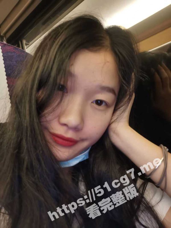 河南省洛阳理工大学极品反差大学生 何颖颖  可爱萌妹竟然是白虎 必须狠狠内射她！和男友在出租房内无套操逼真的爽-51吃瓜网