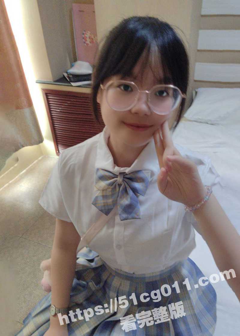 山东烟台高二学霸 王静瑶 被校外男友床上轻松拿捏 清纯嫩妹被黄毛大屌各种姿势糟蹋! - 51吃瓜网-51吃瓜网