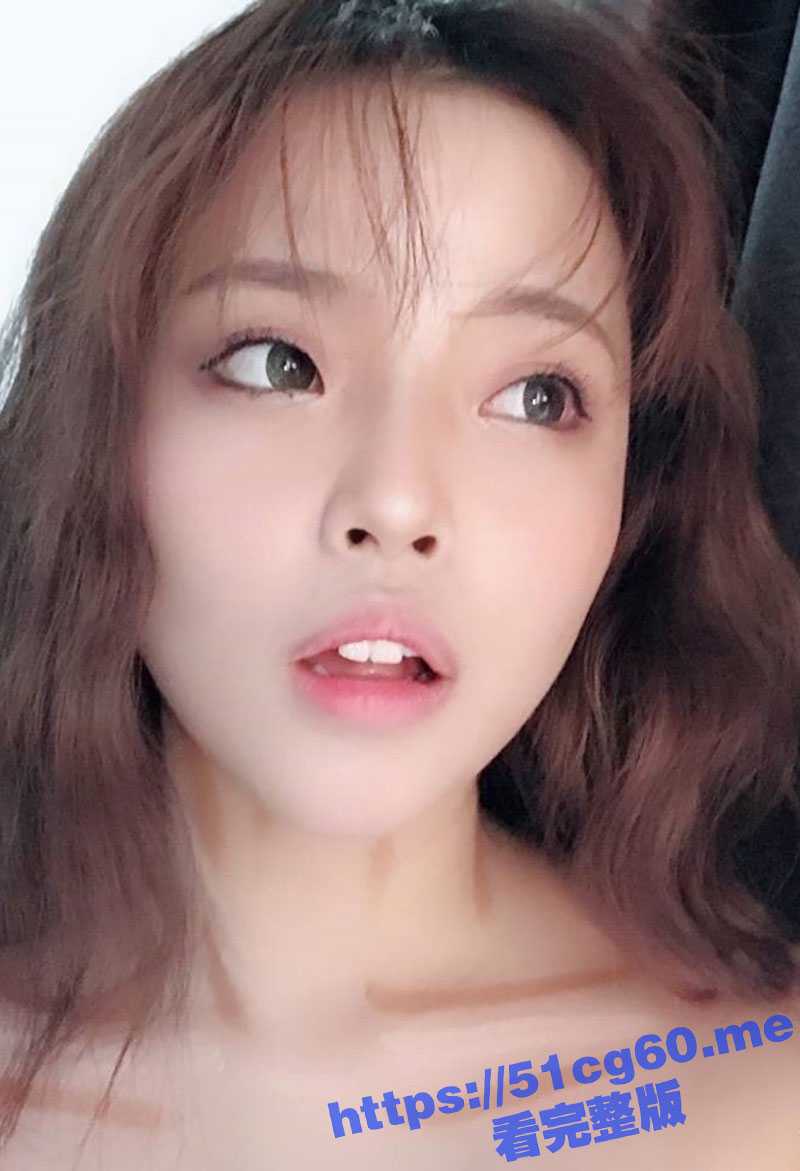 微博百万粉丝网红 小奶包 户外巨乳露出 现场教学丰胸！祈求金主爸爸插入！ - 51吃瓜网-51吃瓜网