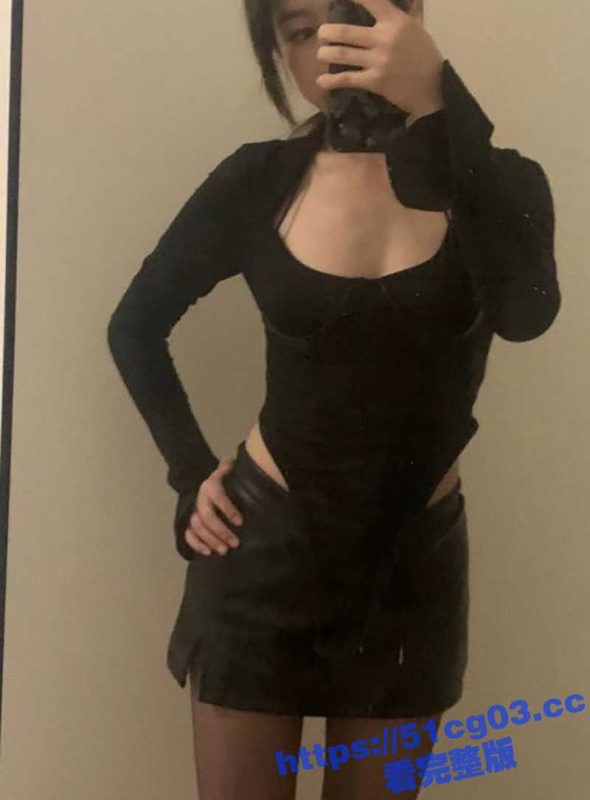 长沙万达金融 写字楼物业老混圈女 母狗属性拉满 特别是酒后做爱 满脸的享受说不出的骚气-51吃瓜网