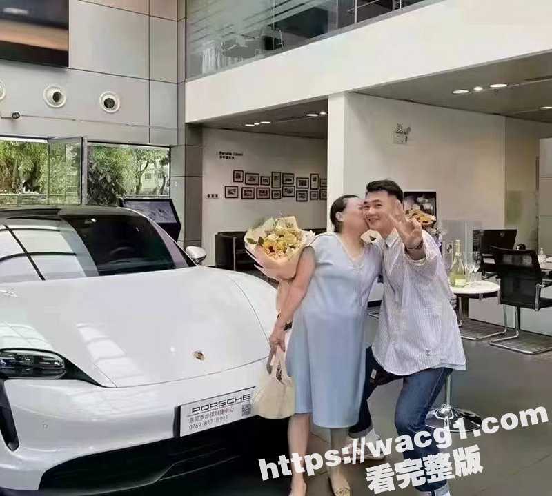 帅哥傍富婆 直接走上人生巅峰 真正的爱情不分年龄 主要是爱姐姐的气质 刚好在身体最好的年纪遇到你 - 51吃瓜网-51吃瓜网