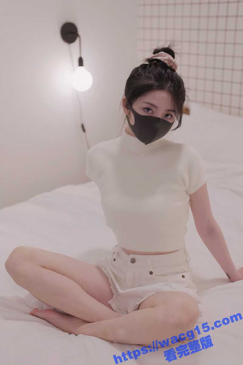 玩偶姐姐最新福利短片 粉嫩的馒头逼掰穴特写 实体娃娃般的体质 真是太诱人了！ - 51吃瓜网-51吃瓜网