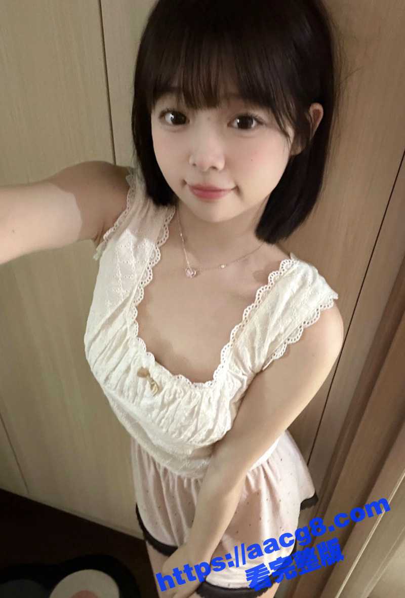 清纯白虎萝莉兼职裸聊 骚话连连淫叫不停 手指扣弄娇嫩无毛小穴挑逗 让人欲罢不能 - 51吃瓜网-51吃瓜网