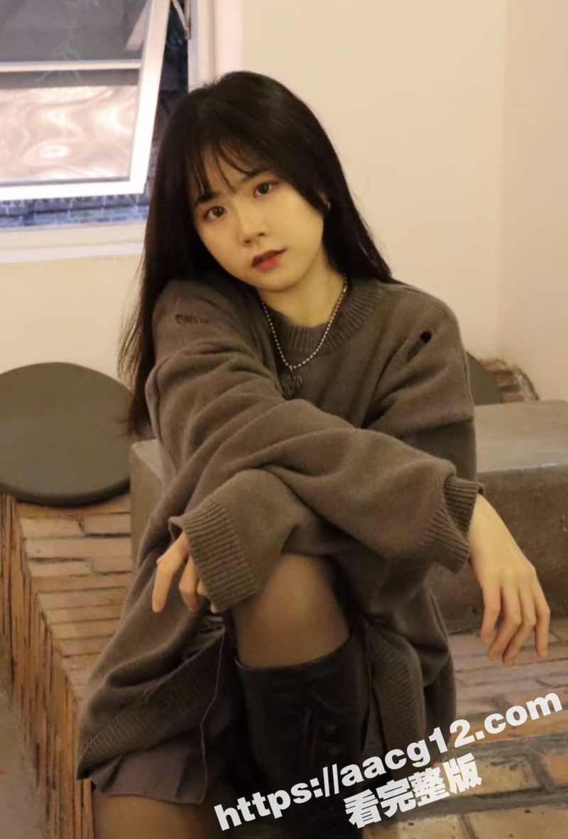 摄影师酒店约炮饥渴嫩模 自慰揉穴求操 黑丝足交口交后入 骚得让人受不了 - 51吃瓜网-51吃瓜网