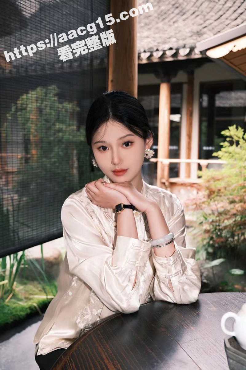 小胖探花极品外围女 2000块酒店约炮 长腿细腰极品身材 皮肤非常白嫩 接吻缠绵各种姿势爆操 - 51吃瓜网-51吃瓜网