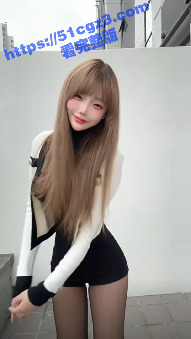 疑似抖音300万粉丝网红c7裸聊视频曝光 全程无码自慰画面高能 - 51吃瓜网-51吃瓜网