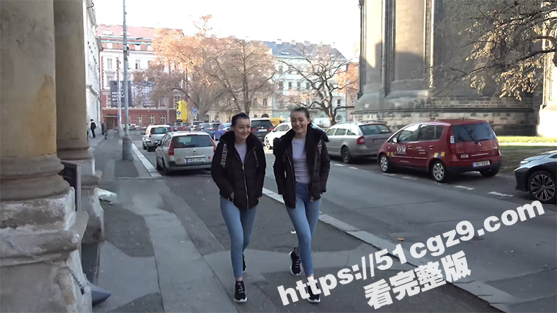 捷克街头搭讪超能力再次拿下 极品双胞胎姐妹花续集 长腿翘臀性感诱人 酒店双飞轮流爆操 - 51吃瓜网-51吃瓜网
