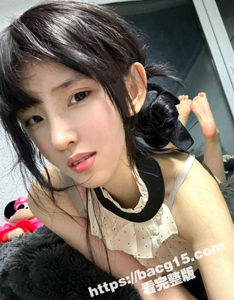 抖音网红女神 张人o 完美腰臀性感嫩妹 大尺度自慰合集流出！ - 51吃瓜网-51吃瓜网