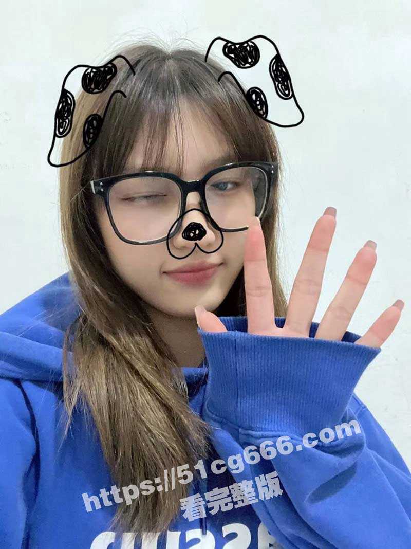 长沙理工大学 大三00后反差婊 刘思汝 包养圈做单子 拿到钱就跑路玩消失 大佬曝光骚逼 学生证 性爱视频流出 - 51吃瓜网-51吃瓜网